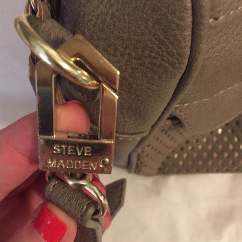 Steve Madden grey crossbody/satchel purse - Picture 5 of 7